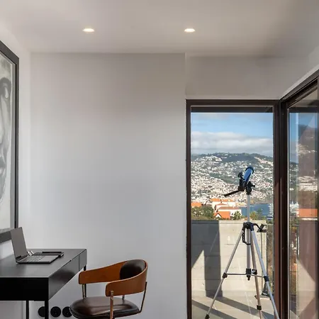 Monumental Alta Vista By An Island Apartman *